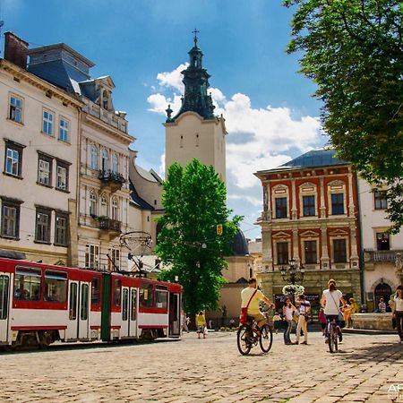 Люкс апартаменти на Площі Ринок Львов Экстерьер фото